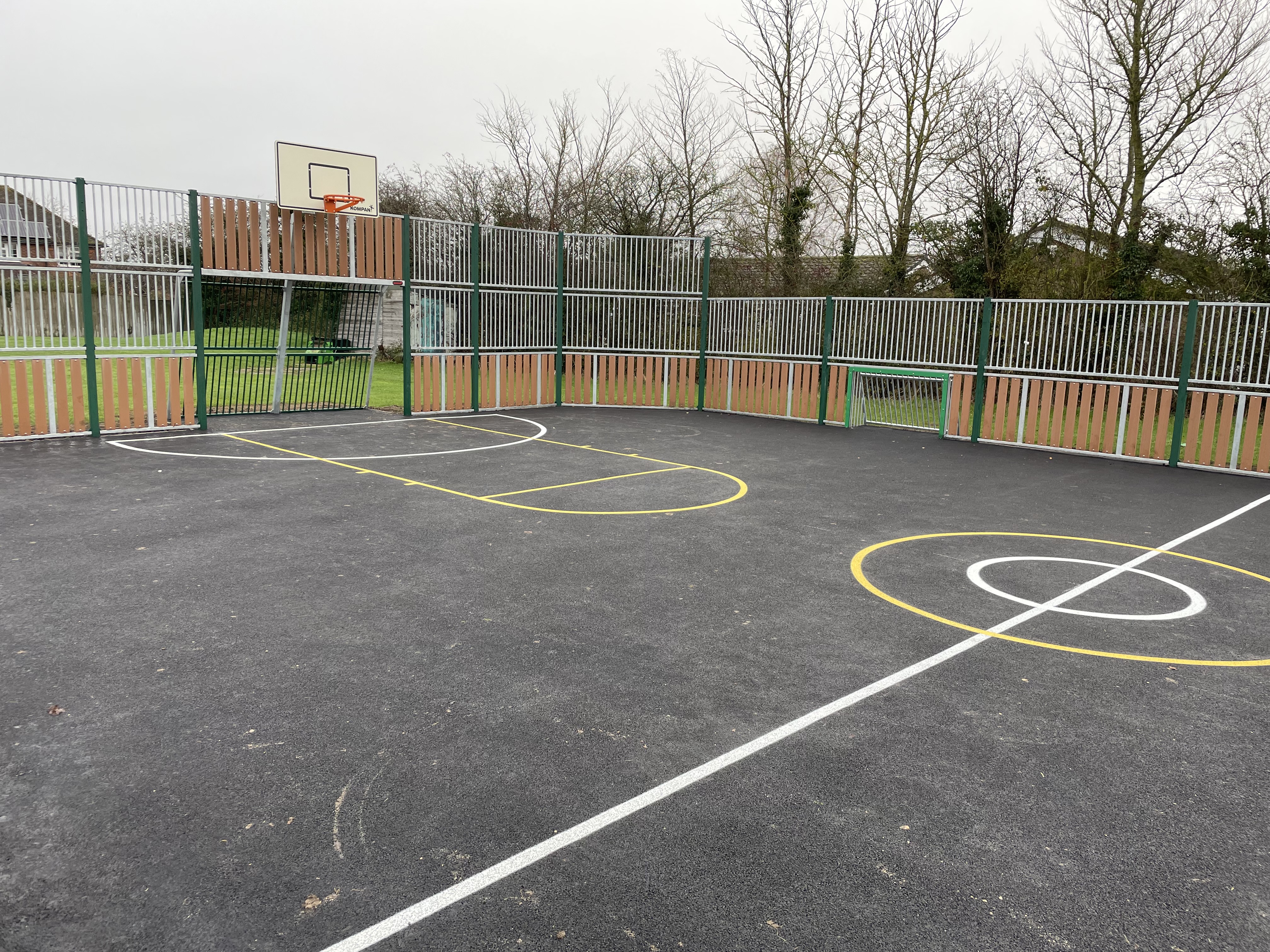 MULTI-USE GAMES ARENA